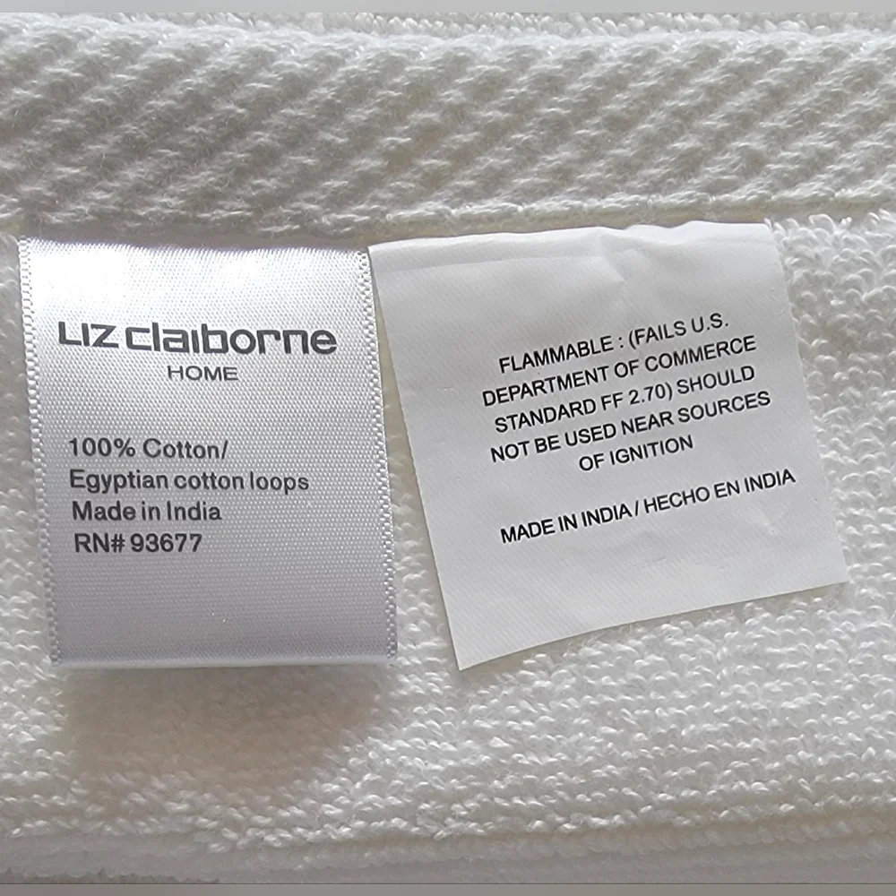 Liz Claiborne Bright White Egyptian Cotton Bath Mat